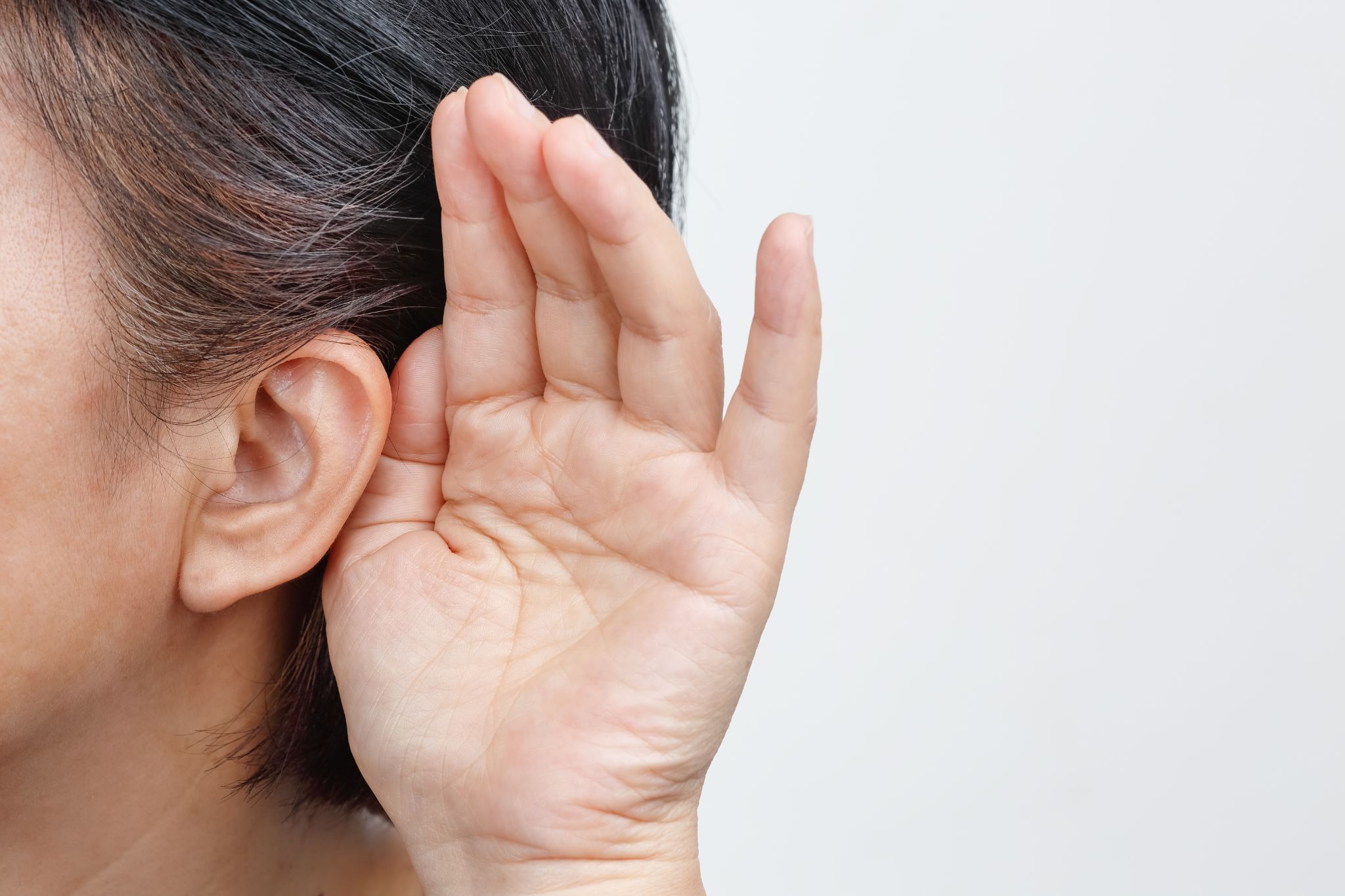 Rumbling Noise In Ear: Vibration And Weird Sound | EarPros